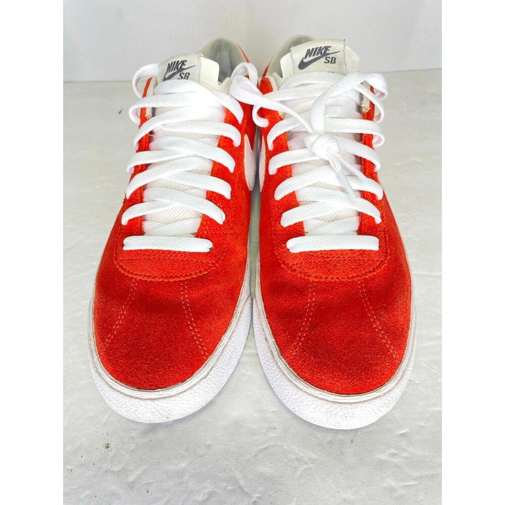 Nike Men’s Athletic Shoes in Red and White Suede
